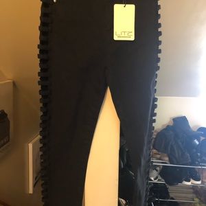 Black-Jeans-Cut Out Sides-Size 27 (6)